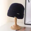 Novos Chapéus de Lã Quentes Mais Vendidos para Meninos, Chapéus para Frio, Chapéus de Tricô, Chapéus com Letras para Mulheres de Cabeça Grande para Primavera e Outono