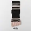 Calcetines de Cinco Dedos para Mujer, Calcetines Cortos de Primavera y Verano, Estilo Delgado Transpirable de Malla, Calcetines de Algodón Absorbentes de Sudor para Mujer hasta la Pantorrilla, Calcetines Simples y Versátiles de Dedos Divididos
