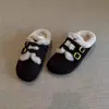 Pantuflas Birkenstock Retro de Doble Hebilla con Suela Gruesa para Mujer 2026 Nuevas sin Cierre Fáciles con Peluche Antideslizantes de Punta Cerrada