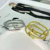 Estoque Disponível do Fabricante Pulseiras de Unha Tendência Europeias, Americanas, Japonesas e Coreanas em Aço Inoxidável, Pulseiras Abertas de Aço Titânio Levemente Luxuosas e Que Não Desbotam