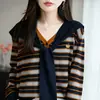 Conjunto de Dos Piezas Chal Estilo Francés Suéter de Punto Rayado para Mujer 2026 Nuevo Estilo Holgado y Muy Elegante Suéter Interior Capa Base