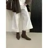 Botas Curtas de Salto Baixo para Mulheres com Saltos Bloco, Novo Design Outono e Inverno 2025, Botas Elegantes de Retalhos com Bico Quadrado e Botas de Cano Curto