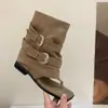 Sandalias para mujer, zapatos de plataforma súper populares, estilo de celebridad de internet, con aumento de altura interno, vibra retro, diseño tachonado, botines modernos para mujer