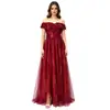 Venta al por mayor transfronteriza de vestidos de noche para mujer, vestido largo de malla con abertura y hombros descubiertos, atuendo para fiesta de graduación, dama de honor, actuación