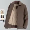 Chaqueta de hombre 2026 otoño/invierno versión con solapa y cremallera con forro de plumón desmontable, abrigo de lana de alpaca de lujo juvenil para negocios