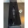 Jeans acampanados ligeramente para hombre con detalle de remaches estilo americano, colección de otoño, elegantes y sofisticados, con un diseño texturizado y plisado, pantalones de trabajo de pierna recta de moda