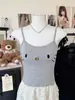 Camisole Bordada de Viscose 260g Feminina de Verão com Babados Ajustada ao Corpo Design Interno Sem Mangas Top Externo