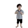 Conjunto infantil de camiseta e shorts de manga curta com contraste de cores, roupa fina coreana para crianças de verão 2025, roupa de verão para bebês e meninos