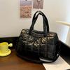 Transfronterizo 2022 otoño e invierno nuevo algodón ropa bolsa hilo bordado algodón espacial bandolera moda brillante bolso de mujer bolso de mano casual