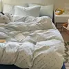 Conjunto de Roupa de Cama Simples e Estiloso Estilo Ins com Bolinhas Pequenas, Macio e Amigo da Pele, Conjunto de Quatro Peças, Capa de Edredom Feminina, Conjunto de Três Peças para Estudantes, Lençol de Cama 1,5m