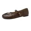 Sapatos rasos plissados de sola macia para mulheres, novos para 2026, estilo Mary Jane de verão francês, mocassins slip-on