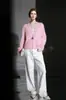 Cardigan de Tricô Escovado de Caxemira de Moda/Alto Padrão de Hong Kong e Americano para Mulheres, Estilo Elegante e Suave, Casaco de Caxemira para Outono