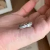 Anel Vintage de Renda Flor de Íris Cravejado com Diamantes em Prata Esterlina S925 para Mulheres, Design Aberto Ajustável, Estilo de Nicho de Alto Padrão, Luxo Leve, Versátil