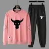 Conjunto de Moletom e Calça Esportiva Versátil Moda Europeia e Americana Primavera e Outono Novo Casual Manga Longa Esportivo Conjunto de Duas Peças para Homens e Mulheres