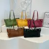 Bolso Transfronterizo Nuevo de Gamuza para Mujer Bolso de Hombro de Moda Bolso Versátil Casual para el Trabajo Bolso Tote de Gran Capacidad