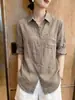 Nuevo top de camisa casual simple versátil de color liso de corte holgado para mujer, elegante y con estilo, para principios de otoño de 2026
