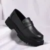 Sapatos de Couro Slip-On Cuidadosamente Selecionados para Homens, Sapatos com Aumento de Altura para Pessoas de Baixa Estatura, Sapatos Casuais de Bico Redondo com Solado Grosso, Sapatos Casuais para Cabeleireiros Tamanho Grande para Exportação