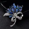Broche de Cristal Elegante de Alta Gama para Mujer Lujo Celebridad Elegante Todo-partido Pedrería Corsage para Traje Joyería Creativa para Ropa