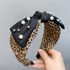 B122-1 Nueva banda para el cabello con estampado de leopardo, borde ancho, uñas irregulares, cinturón de perlas, alambre de hierro, lazo grande, diadema, accesorios para el cabello estilo coreano
