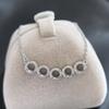 Colgante de collar con engaste de racimo de múltiples gemas, tamaño de piedra redonda 5x5 mm, cinco piedras, rodeado de diamantes, engaste de plata S925