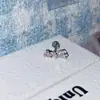 Anillo de Pezuña de Pony Rosa Brillante con Lazo, Personalizado y Creativo, Lindo Arete de Lazo, Temperamento Femenino, Versátil