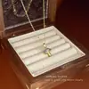 Collar de Flor Dorada para Mujer, Cadena Retro para Clavícula, Collar Sencillo y Elegante Incrustado de Diamantes, Regalo de San Valentín, Electrochapado en Oro Real