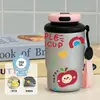 Nova caneca térmica e que mantém o frio, design de maçã arco-íris com ponto vermelho, um presente para meninas, portátil para uso ao ar livre, caneca de café estilosa para estudantes