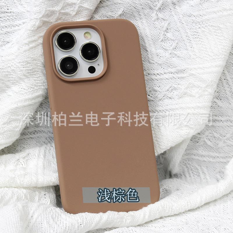 浅棕色