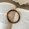 Pulsera Angosta de Resina Simple para Mujer Ins Nicho Temperamento de Alta Gama Moda Versátil Pulsera para el Trabajo Pulsera