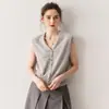 Colete Cardigan sem Mangas de Cashmere Feminino Gola V Moda Peça de Baixo Cor Lisa Efeito Emagrecedor Estilo Curto Camada