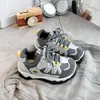 Tênis Dad Shoes Infantil Primavera/Outono 2026 Malha Respirável Tênis Esportivo para Meninos Sapatos Casuais para Meninas Solado Macio Antiderrapante Calçados Infantis