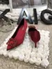 Fábrica de Sapatos Xinhao Fivela de Floco de Neve Strass Salto Alto Versátil Casamento Madrinha Banquete Bico Fino Quadrado Francês Fivela Sapatos de Salto