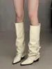 Botas blancas de tacón alto para mujer, con tacón grueso, punta fina y una longitud que no llega a la rodilla, con hebilla de cinturón y caña alta