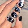 Anillo de cobre con diseño de llama de amor, Yin y Yang en blanco y negro, número 8, espadas de la suerte digitales, estilo punk.