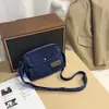 Bolso Pequeño Retro de Mezclilla de Gama Alta 2026 Verano Nuevo Bolso Cruzado Versátil de Alto Valor Bolso Cuadrado Pequeño de Mano