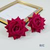 Simulación de flores, franela mediana, esquina, rosa, disfraz, bandera, corona para la cabeza, decoración de paisaje de centro comercial, diseño de escena de boda