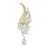 Moderna Flor de Ojal Broche Transfronterizo Broche Mariposa Antiexposición para Mujer de Gama Alta Nuevo Corsage de Nicho de Gama Alta