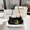 Diseño de Nicho para Dropshipping Bolso Nube Plisado para Mujer Otoño e Invierno 2025 Bolso Baguette de Hombro de Gama Alta Lote