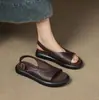 Sandalias de suela gruesa súper bonitas para mujer, para uso exterior en verano, nuevo estilo 2026, sandalias romanas casuales retro, suela plana, zapatos de playa de punta abierta