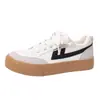 Zapatos de Mujer Warrior Color-Block Nueva Moda Zapatillas Versátiles Estilo Pareja Tendencia Nicho Zapatos Casuales Zapatos de Suela Gruesa Primavera