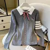 Suéter de malha com gola polo color block estilo universitário de manga comprida para mulheres, novo suéter base slim fit outono 2026