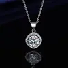 Colar de moissanita de imitação de 2 quilates feminino banhado a platina pt950 corrente clavicular oito corações oito flechas pingente de zircônia joia
