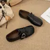 Mocasines de suela blanda estilo nuevo moda otoño e invierno cómodos zapatos pequeños de cuero Mary Janes para mujer estudiantes 2026 versátiles