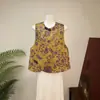 [Li] Nuevo chaleco jacquard estilo chino con un diseño retro y elegante, presenta un distintivo cierre frontal, cuello redondo y es parte de la nueva colección otoño 2026 para mujer