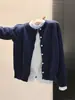 Cárdigan de punto azul marino de dos piezas simuladas para mujer, primavera y otoño, con bloques de color, estilo coreano, top versátil, abrigo suéter suave y acogedor