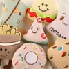 Novos Acessórios DIY de Pelúcia de Hambúrguer e Batatas Broche Boneca Decoração Enfeites Acessórios de Desenho Animado Peças de Boneca Pingentes