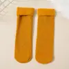 Meias Grossas com Listras Verticais para Crianças Algodão Quente Meias para Dormir para Outono e Inverno Estilo Japonês Alta Elasticidade com Forro de Lã Armazenamento de Calor Meias de Neve