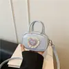 Bolsos Pequeños para Niñas, Niños Pequeños y Bebés, Cruzados de un Solo Hombro, Mini Bolso de Corazón de Nicho, Dulce y Elegante, Bolso de Princesa