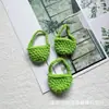 Novo pingente de bolsa com gancho de mão mini cesta pequena bolsa diagonal tecida à mão acessórios para roupas de boneca DIY