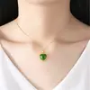 Colgante de calcedonia con incrustaciones en forma de corazón, collar de jaspe hetiano de imitación, corazón de melocotón, colgante de jaspe de encaje chapado en oro para esposa